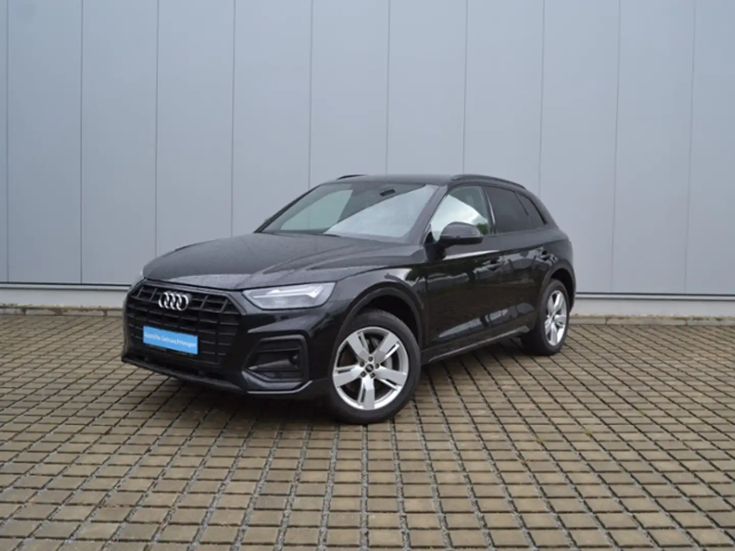 Audi Q5 50 TFSI e qu. Advanced OPTIK-SCHWARZ/AHK/19-ZOLL/ Schwarz - 2
