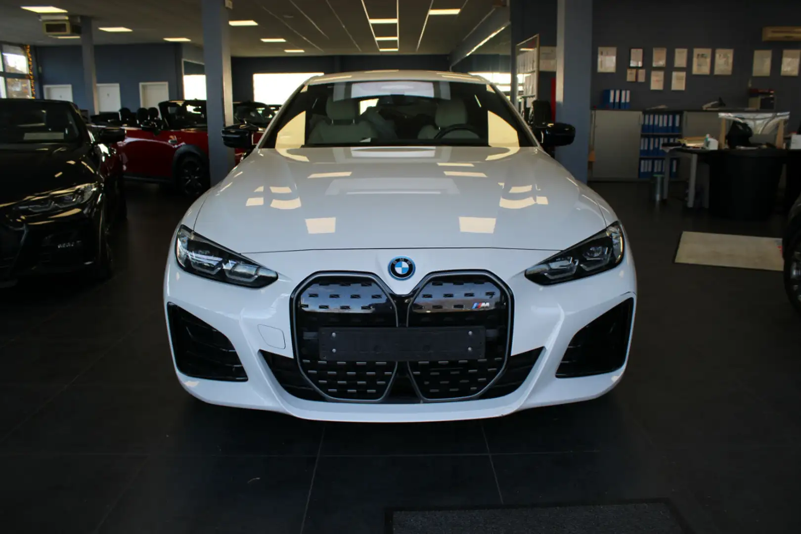BMW i4 M50 Gran Coupe - 8-FACH BEREIFT - Weiß - 2