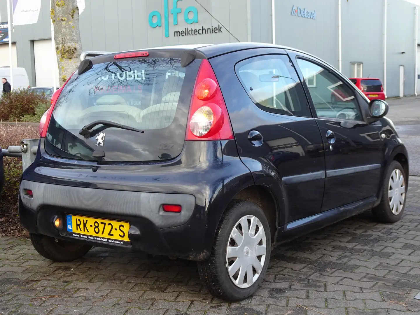 Peugeot 107 1.0-12V 5-Drs XS Airco Noir - 2