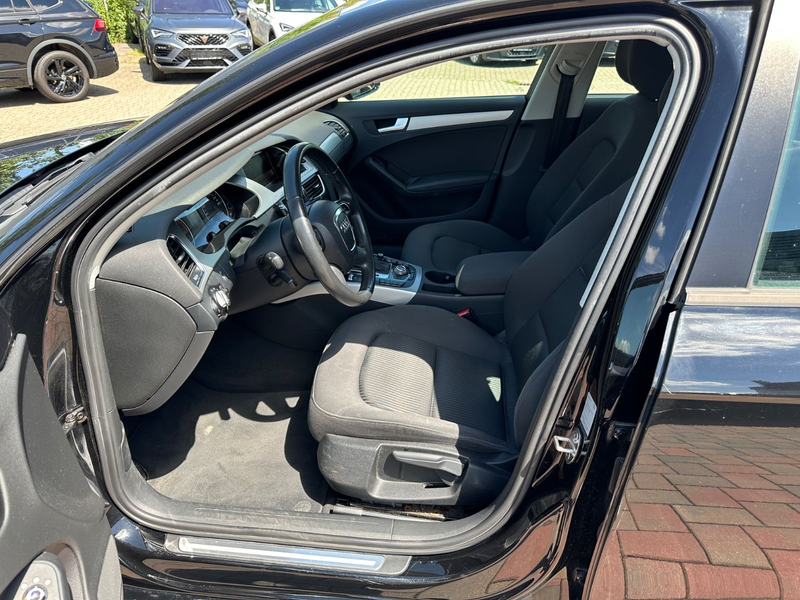 Audi A4 2.0 TDI Avant Attraction*2.HAND*NAVI*SHZ*TEMP — photo 10