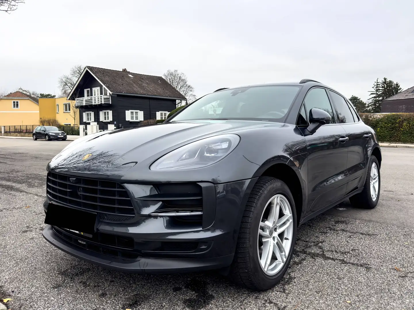 Porsche Macan Porsche Macan II APPROVED / 360°CAM / BOSE / 14 Wege elektri. Ledersitze Heiz&Belüft / Luft / Radar / AHK / Pano / Grau - 1