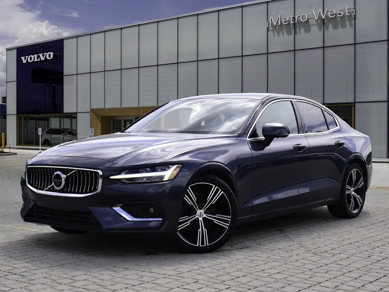 2022 Volvo S60