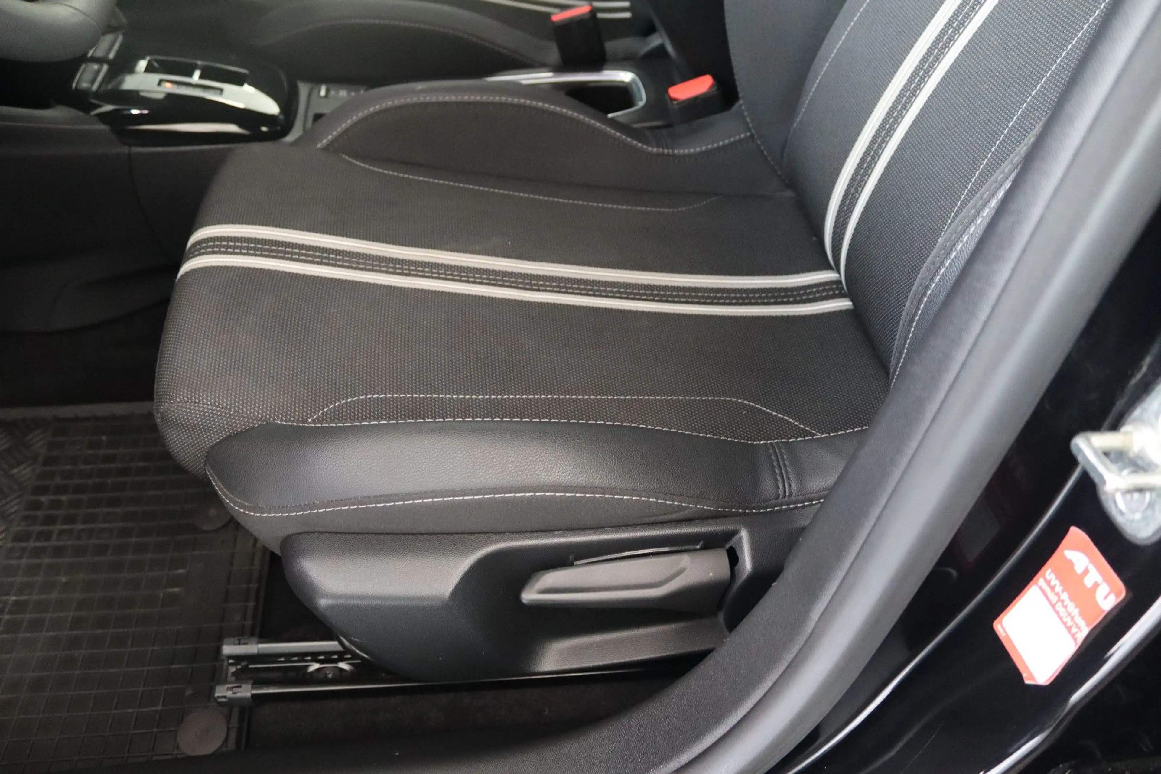 Opel Corsa 6 1.2 Turbo GS Auto * 1.HAND + GARANTIE * — photo 10