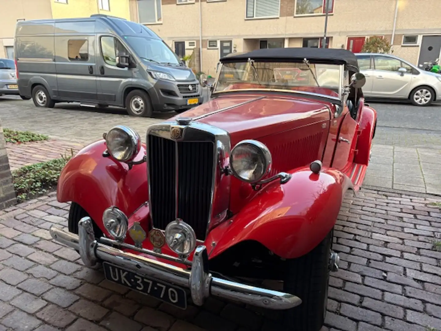MG TD Cabrio Rot - 2