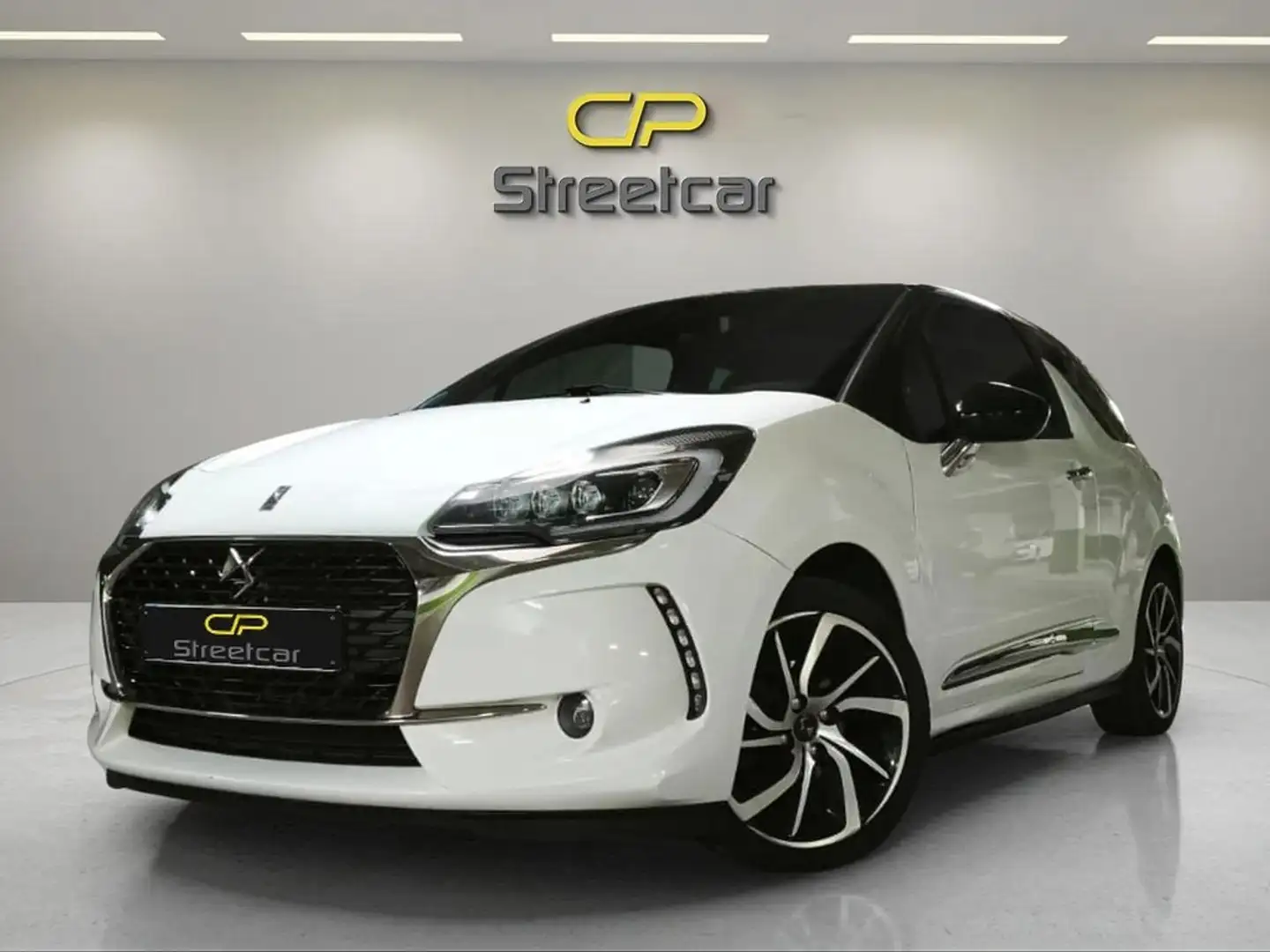 DS Automobiles DS 3 BlueHDi 120 S&S Sport Blanc - 1