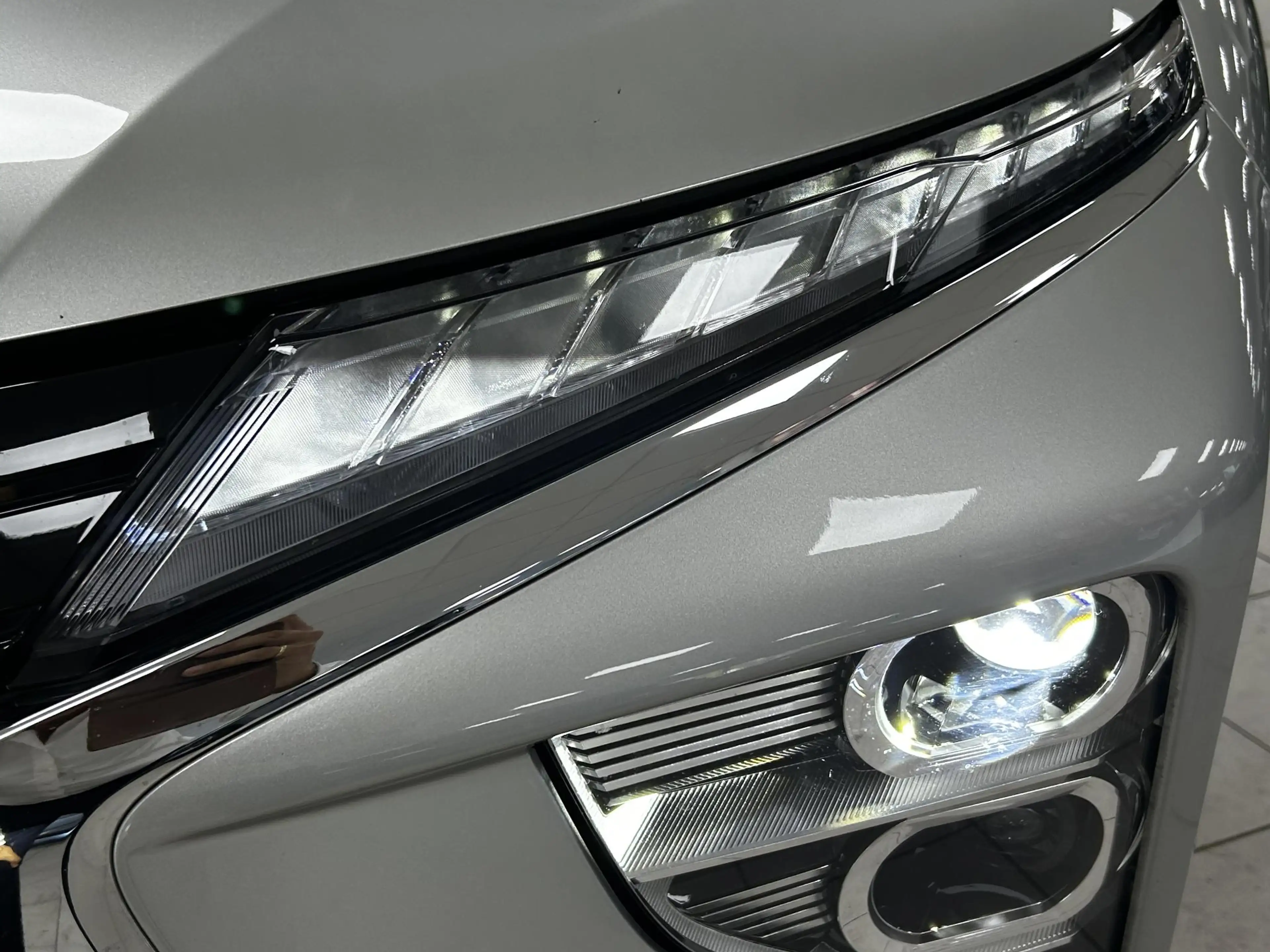 Mitsubishi Eclipse Cross 2.4 PHEV Intense+ NAVIGATIE | TREKHAAK | ACHTERUIT — photo 23