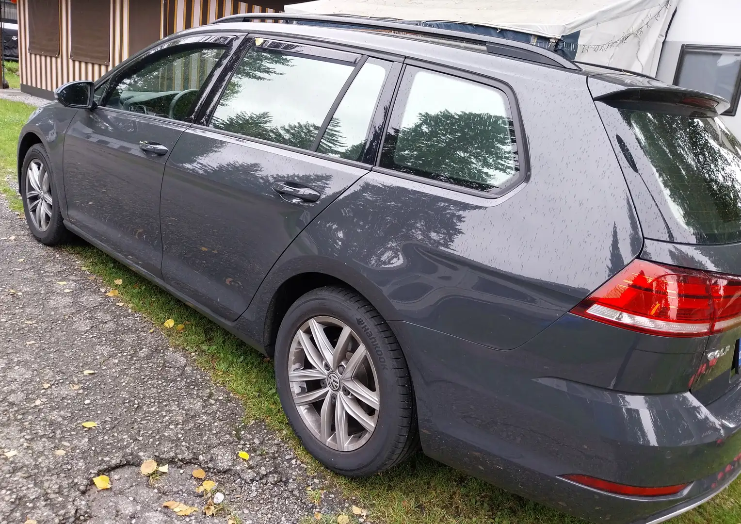 Volkswagen Golf ideales Familienauto mit viel Kofferraum Grau - 1