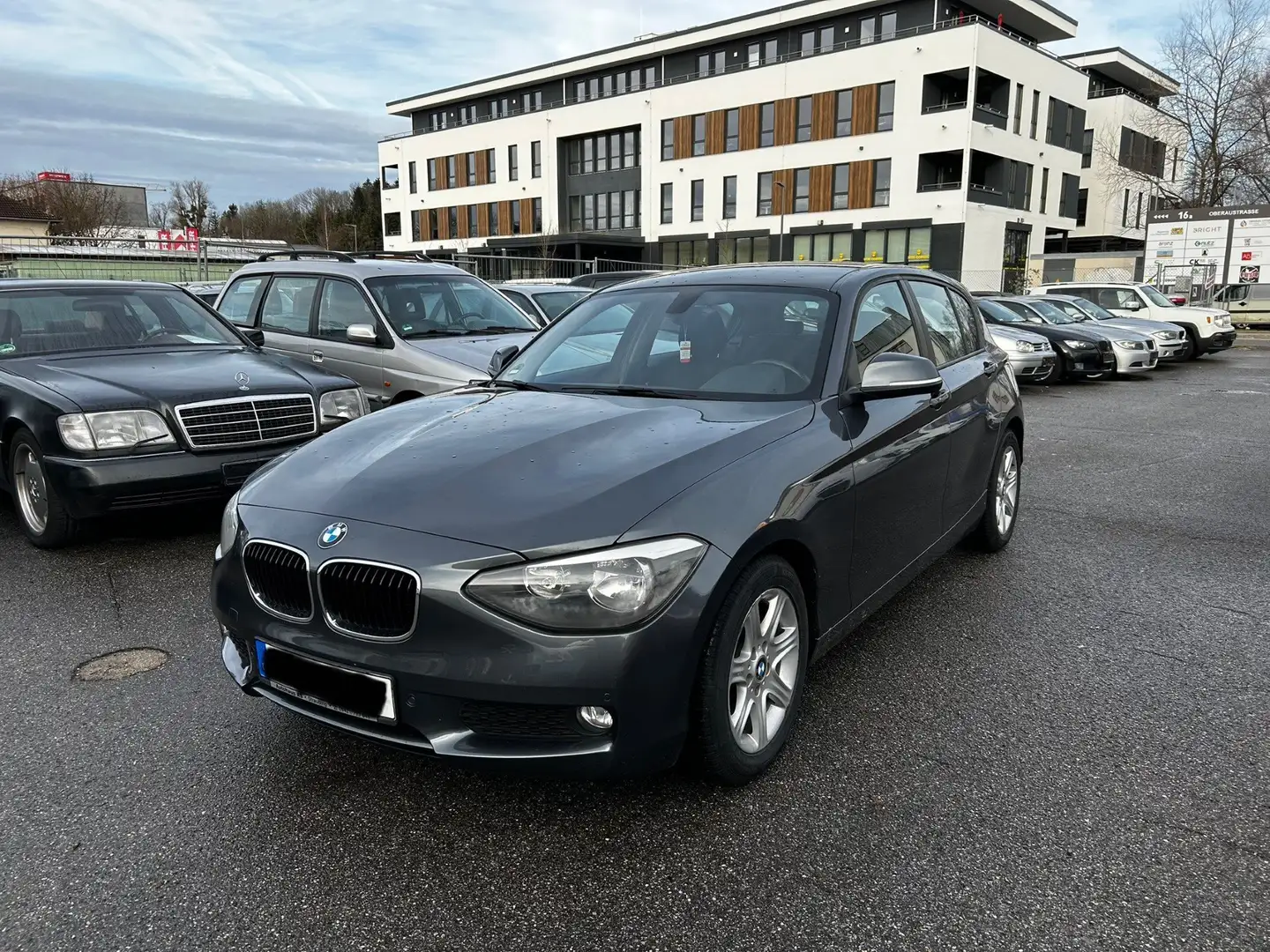 BMW 116 116i Grau - 1