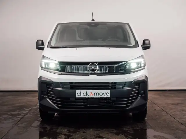 Opel Vivaro view 3