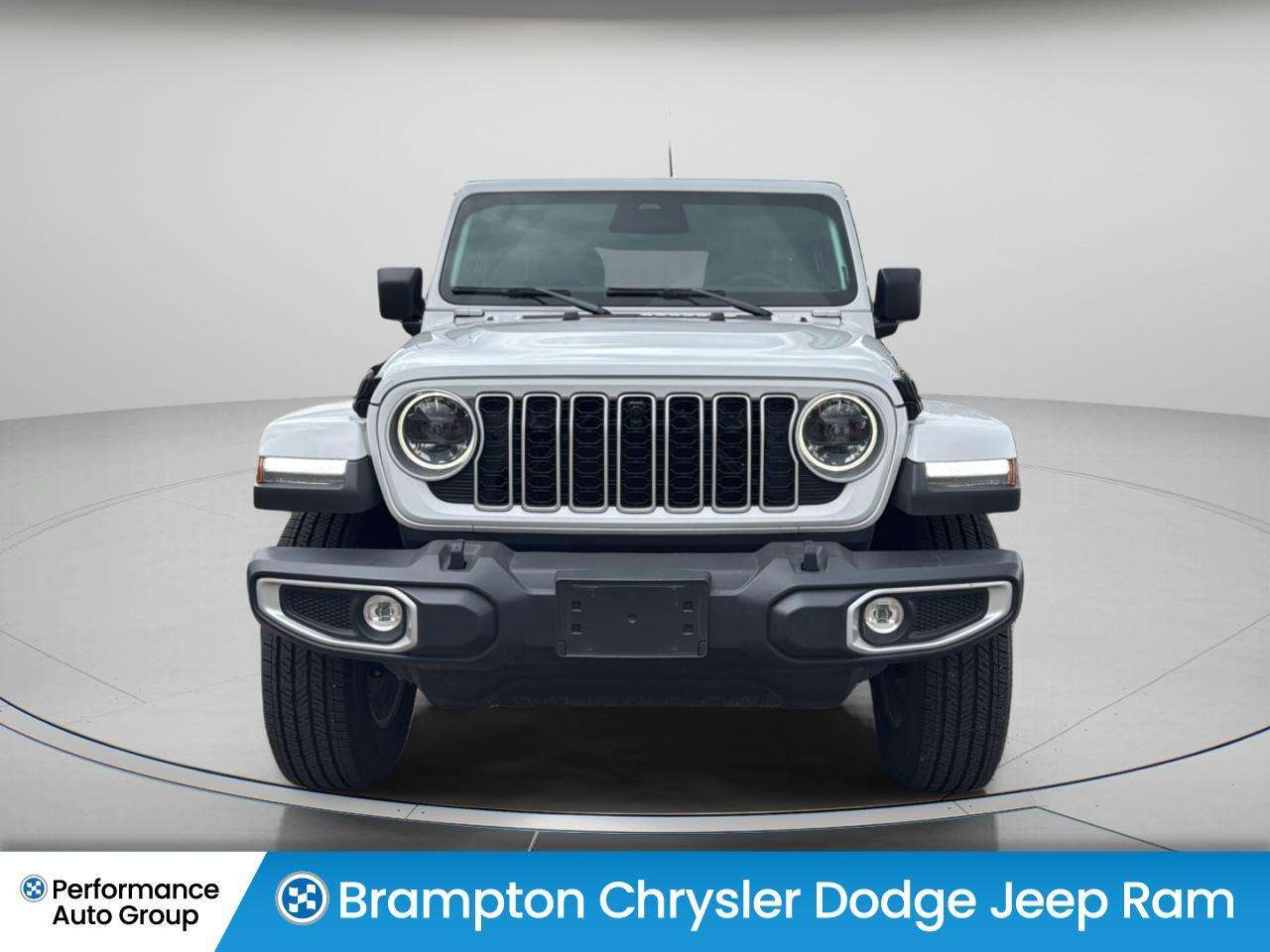 2026 Jeep Wrangler Sahara — снимка 1