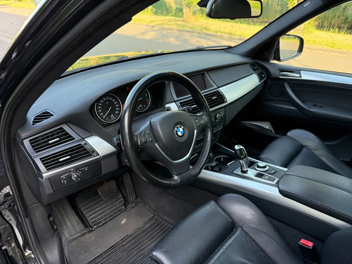 BMW X5 3.0si xDrive E70 Noir - 2
