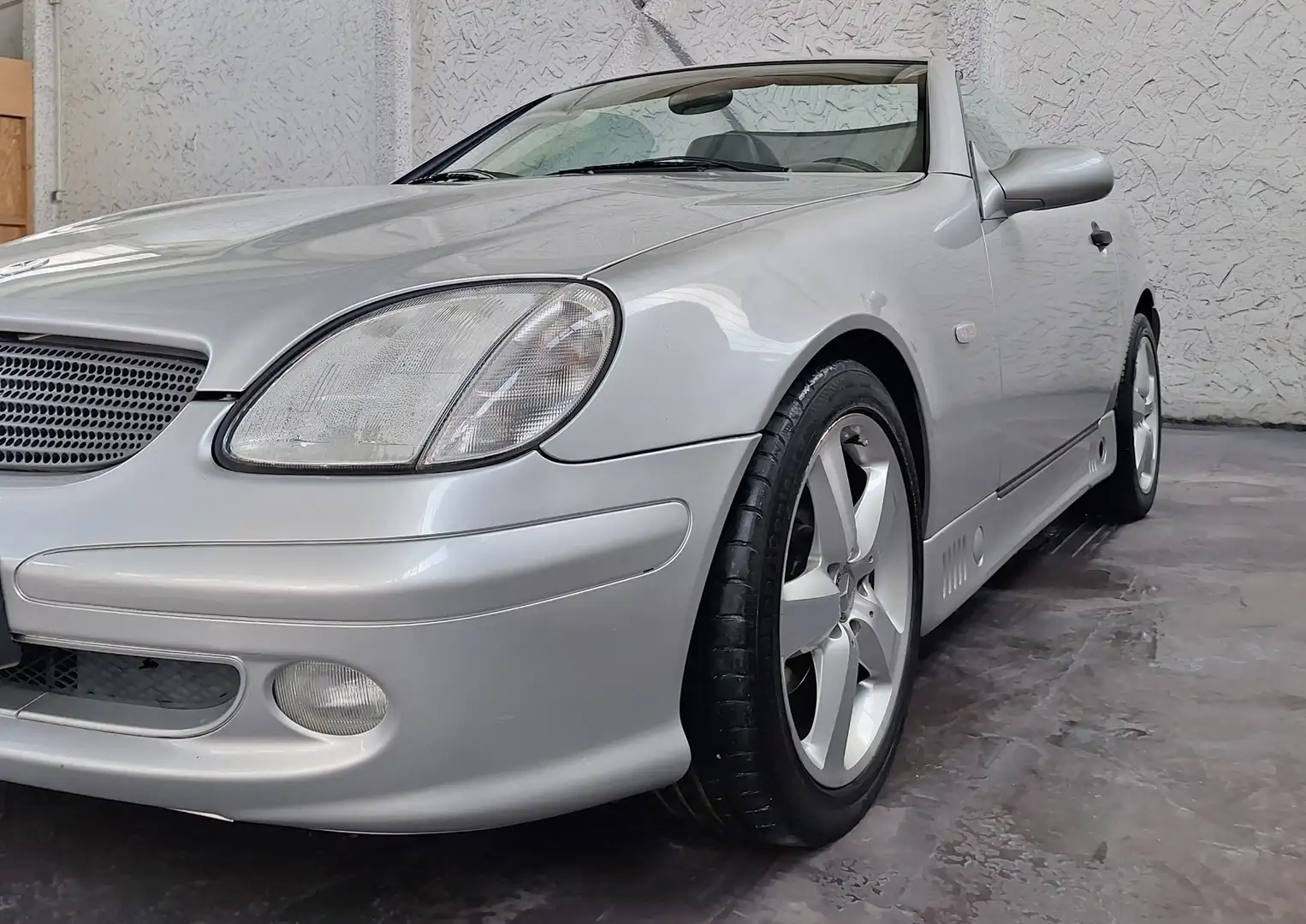 Mercedes-Benz SLK 230 Kompressor srebrna - 1