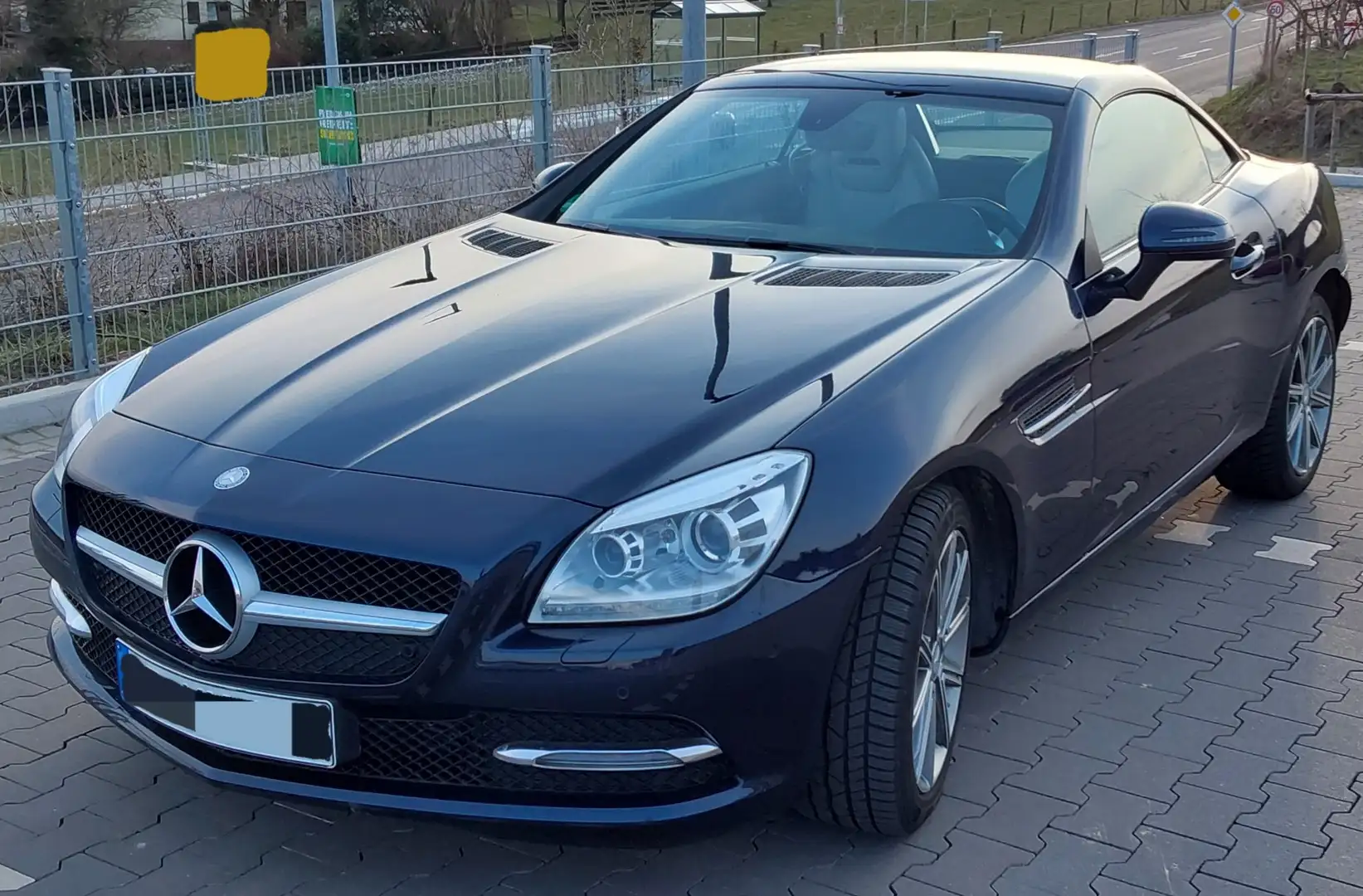 Mercedes-Benz SLK 200 SLK 200 (BlueEFFICIENCY) 7G-TRONIC CarbonLOOK Edit Azul - 1