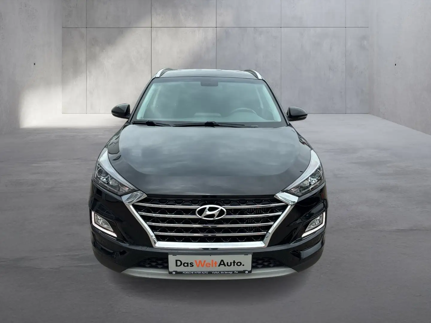 Hyundai TUCSON 1,6 CRDI 4WD Level 2 Schwarz - 2