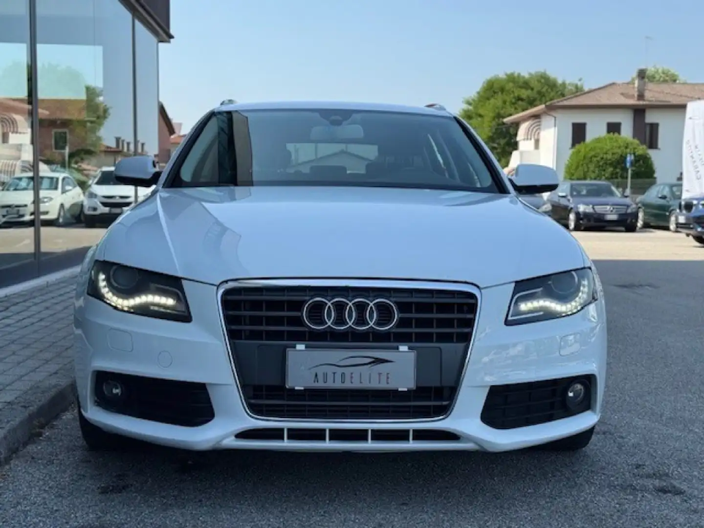 Audi A4 Avant 2.0 TDI 143CV F.AP. multitronic Advanced Bianco - 2