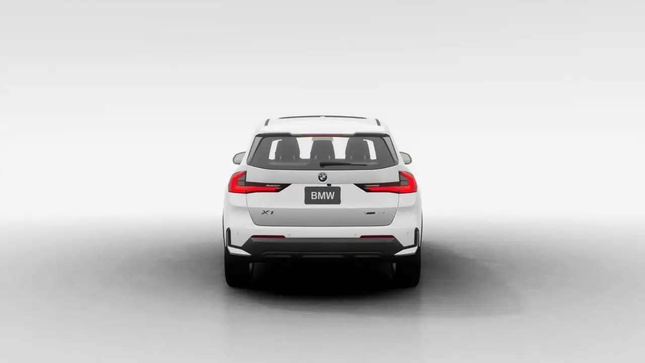 BMW X1 снимка BMW X1
