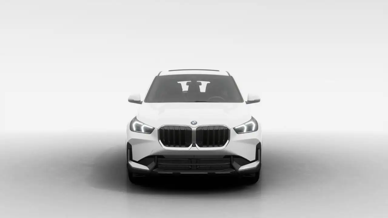 BMW X1 снимка BMW X1
