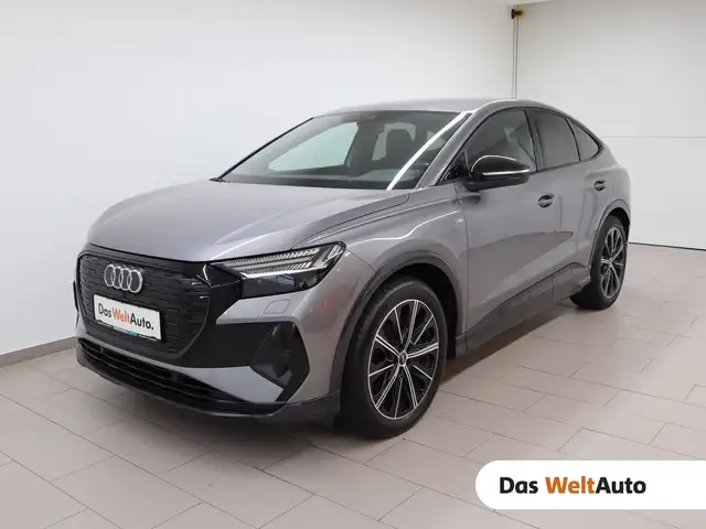Audi Q4 e-tron Audi Q4 Sportback 40 e-tron