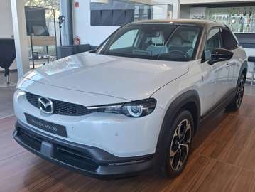 MX-30 17.8 kWh e-SKYACTIV R-EV Makoto (125kW)