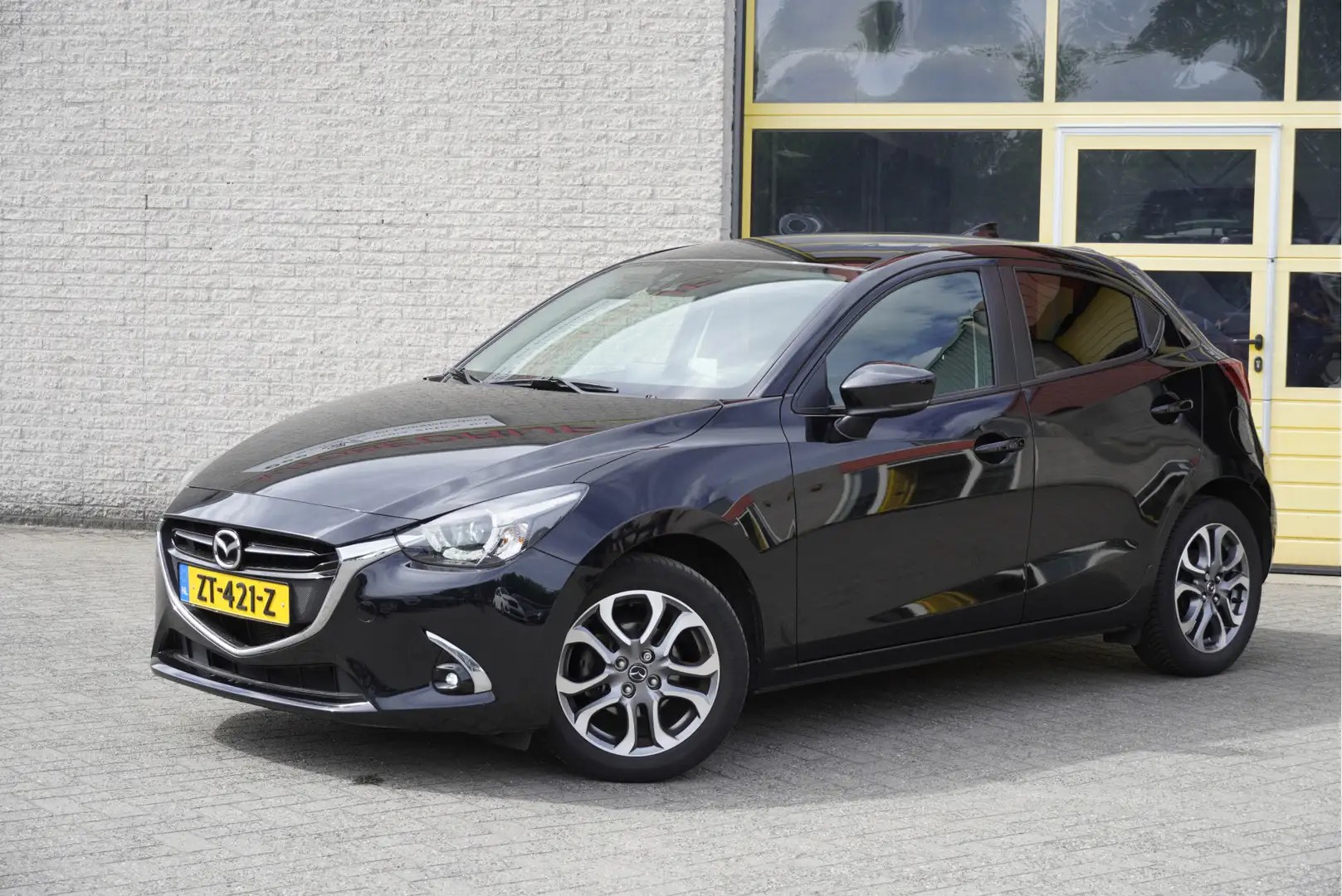 Mazda 2 1.5 Skyactiv-G 5drs GT-M BJ2019 Lmv 16" | Led V+A Zwart - 2