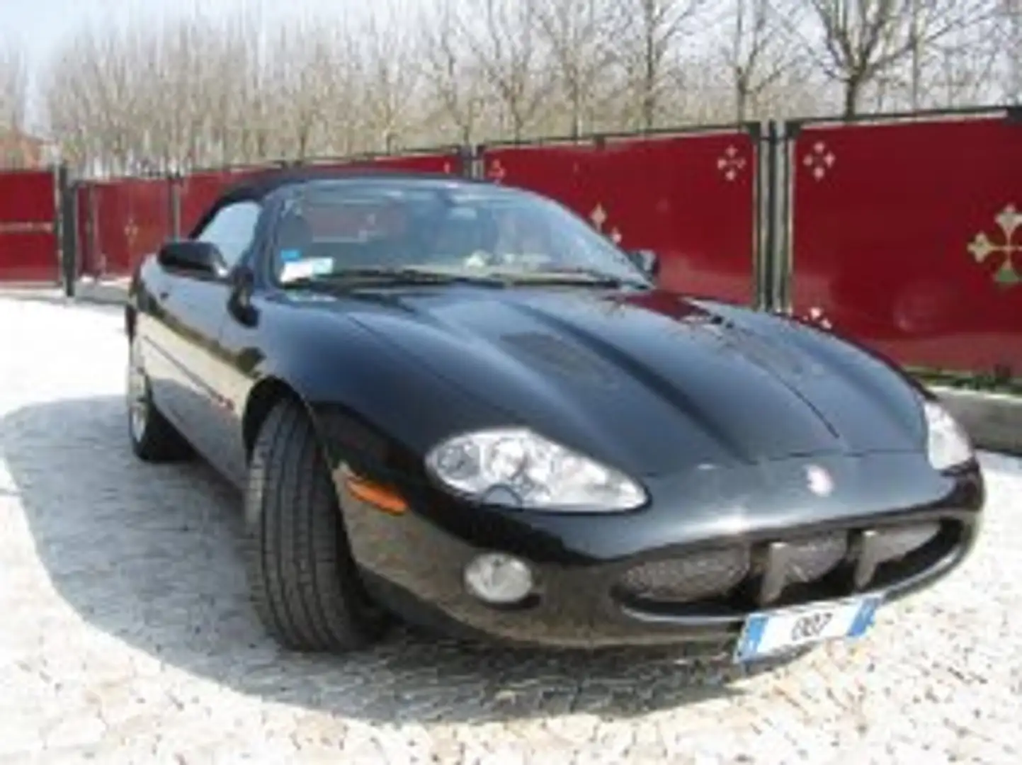 Jaguar XKR XKR Convertible 4.0 Černá - 1