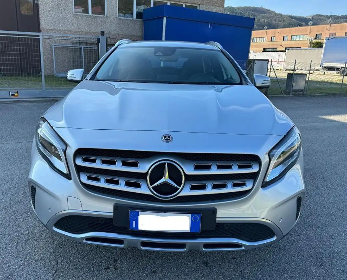 Mercedes-Benz GLA 200 d Automatic Sport Argent - 2