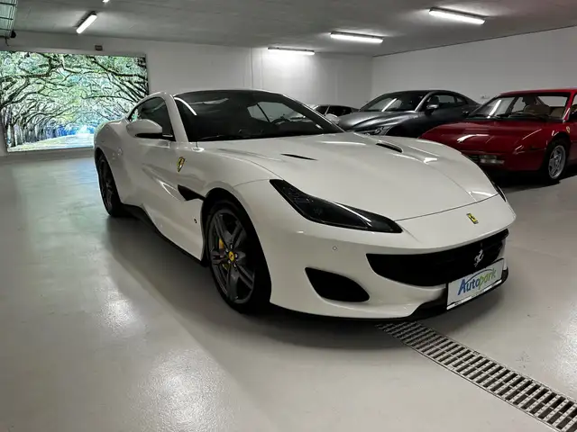 Ferrari Portofino F 164 BC Ansicht 6