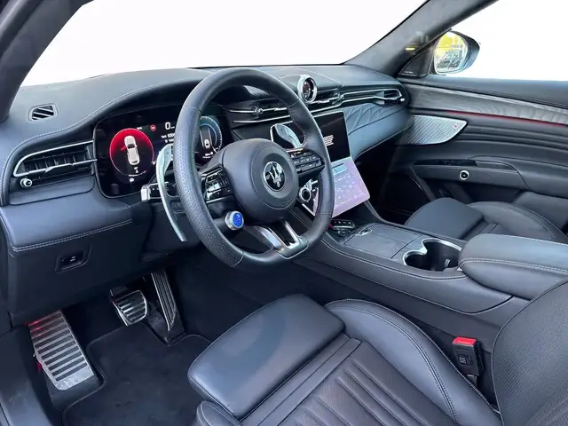 Maserati Grecale view 9