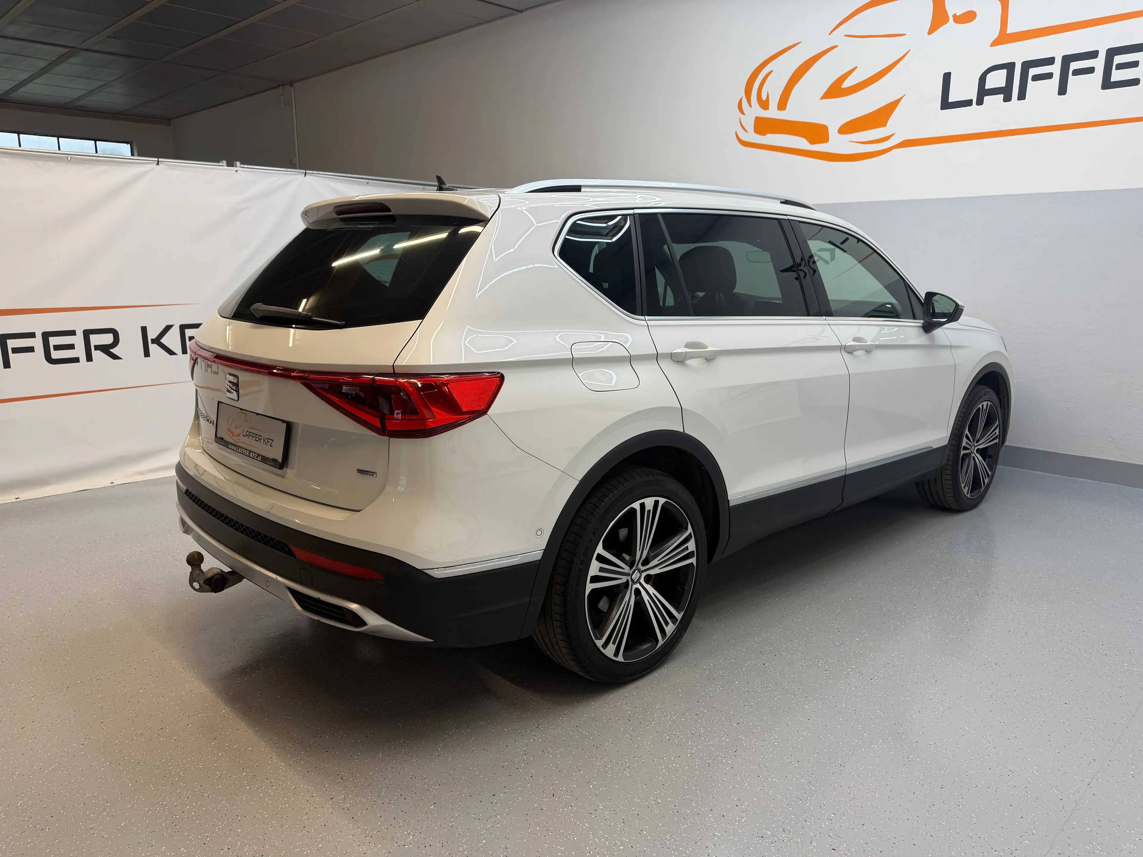 SEAT Tarraco Xcellence 4Drive 2,0 TDI KLIMAAUTO APP NAVI PDC RFK AHK — photo 14