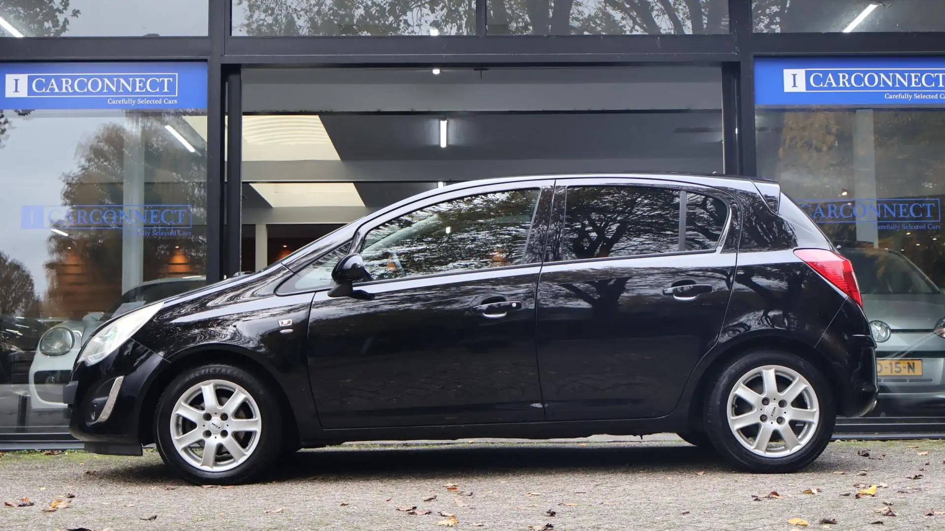 Opel Corsa 1.2 EcoFlex Selection 69pk|Airco|LMV|5drs|APK. Noir - 2