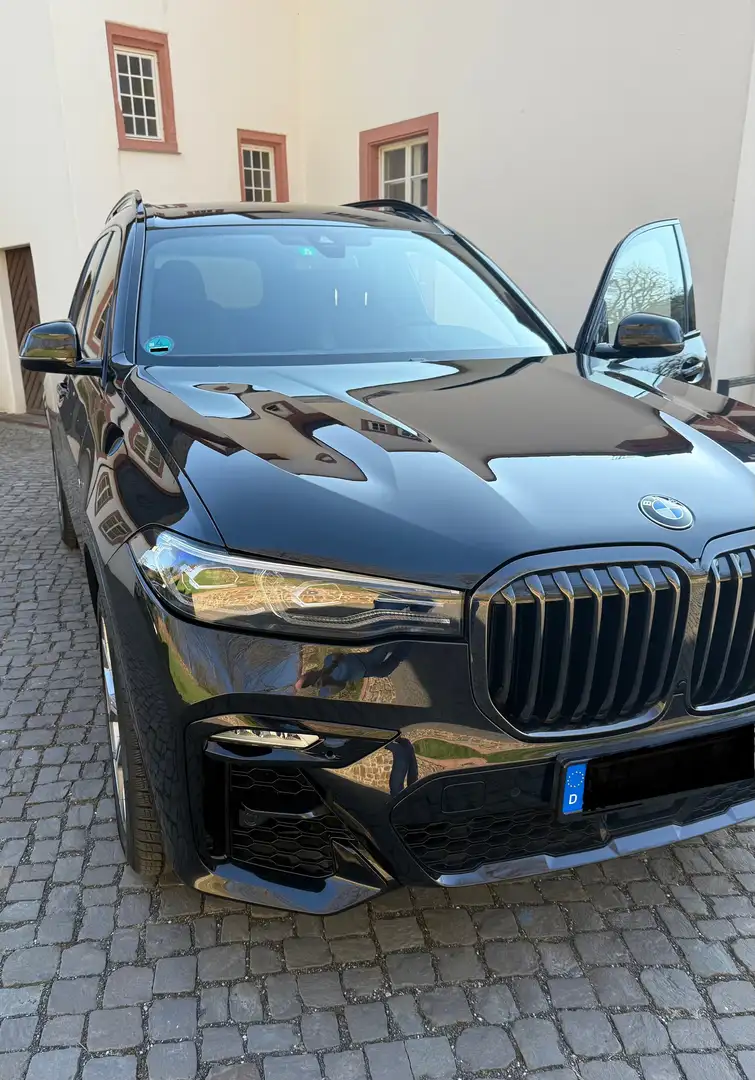 BMW X7 xDrive 40d  M Sport I  6-Sitzer  I PanoSky I HUD Schwarz - 1
