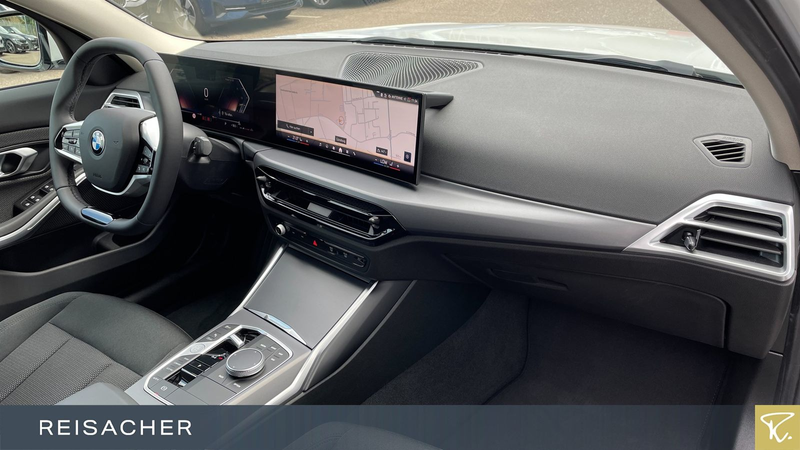 BMW 320 i A Lim Autom — photo 13