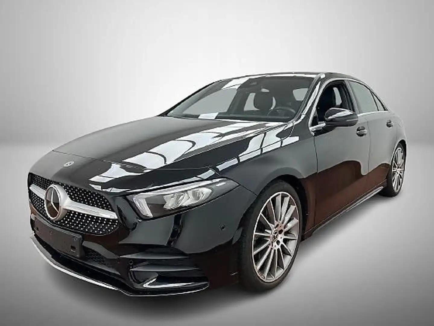 Mercedes-Benz A 220 2.0 4Matic Lim. AMG Line 7G-DCT*LED*360°* Schwarz - 1