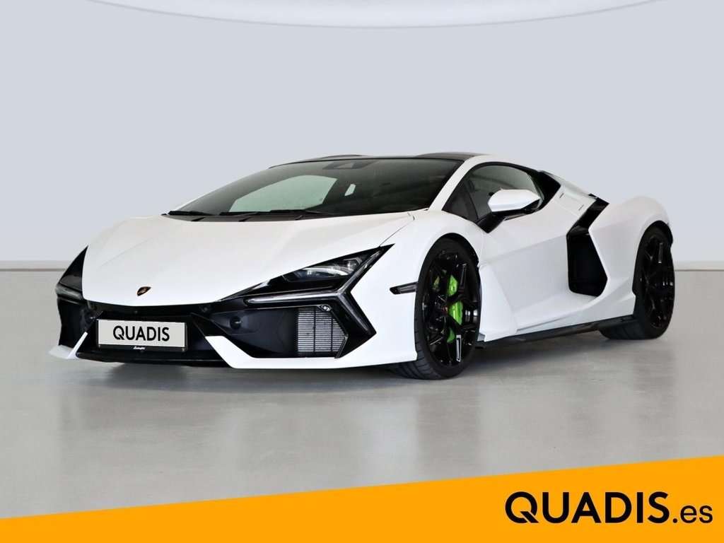 Lamborghini Revuelto