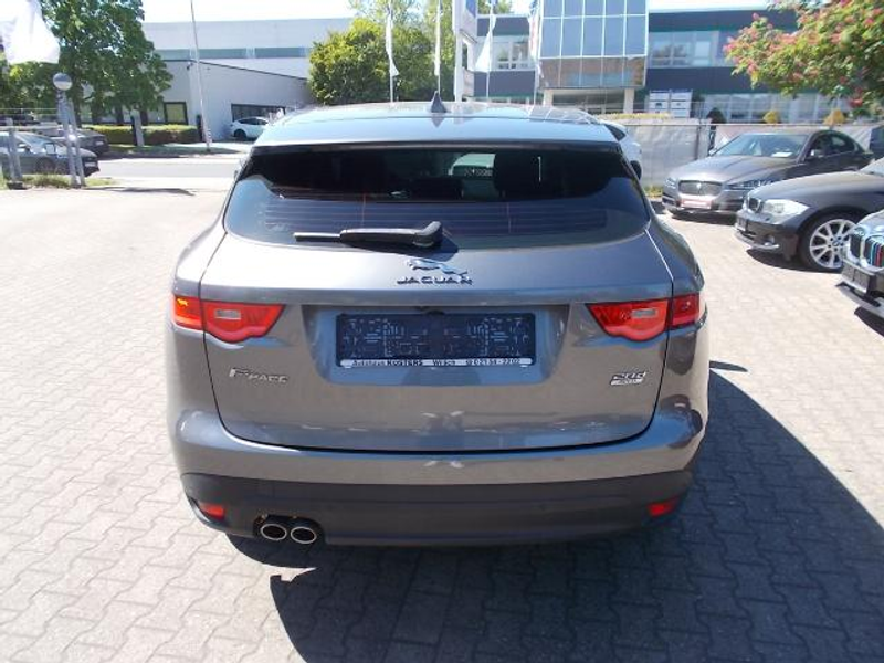 Jaguar F-Pace Prestige, Navi, Leder, SHZ, Allwetter — photo 6