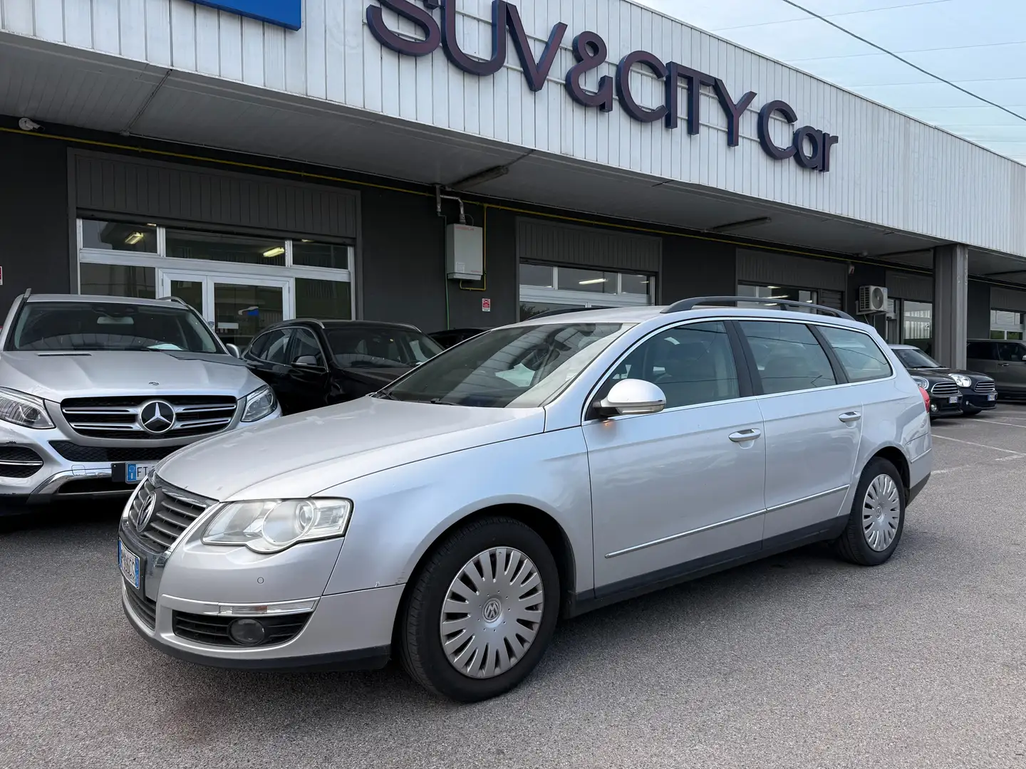 Volkswagen Passat Variant Passat VI 2005 Variant 1.9 tdi Comfortline dpf Grigio - 1