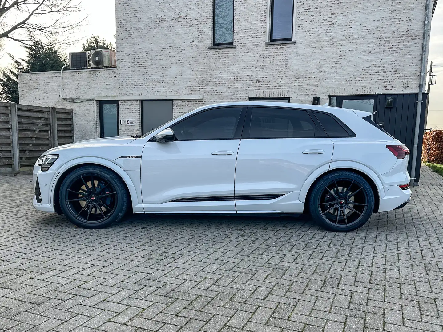 Audi e-tron e-tron S quattro Wit - 2