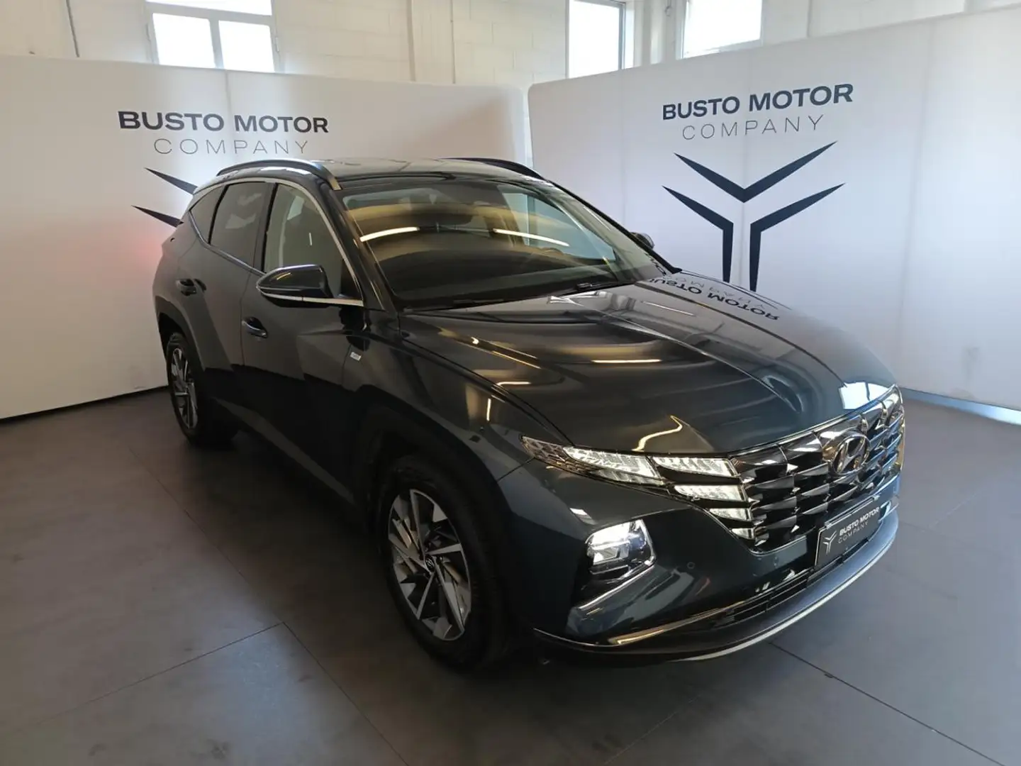 Hyundai TUCSON 1.6 T-GDI 48V 2wdXLine iva esposta Verde - 1