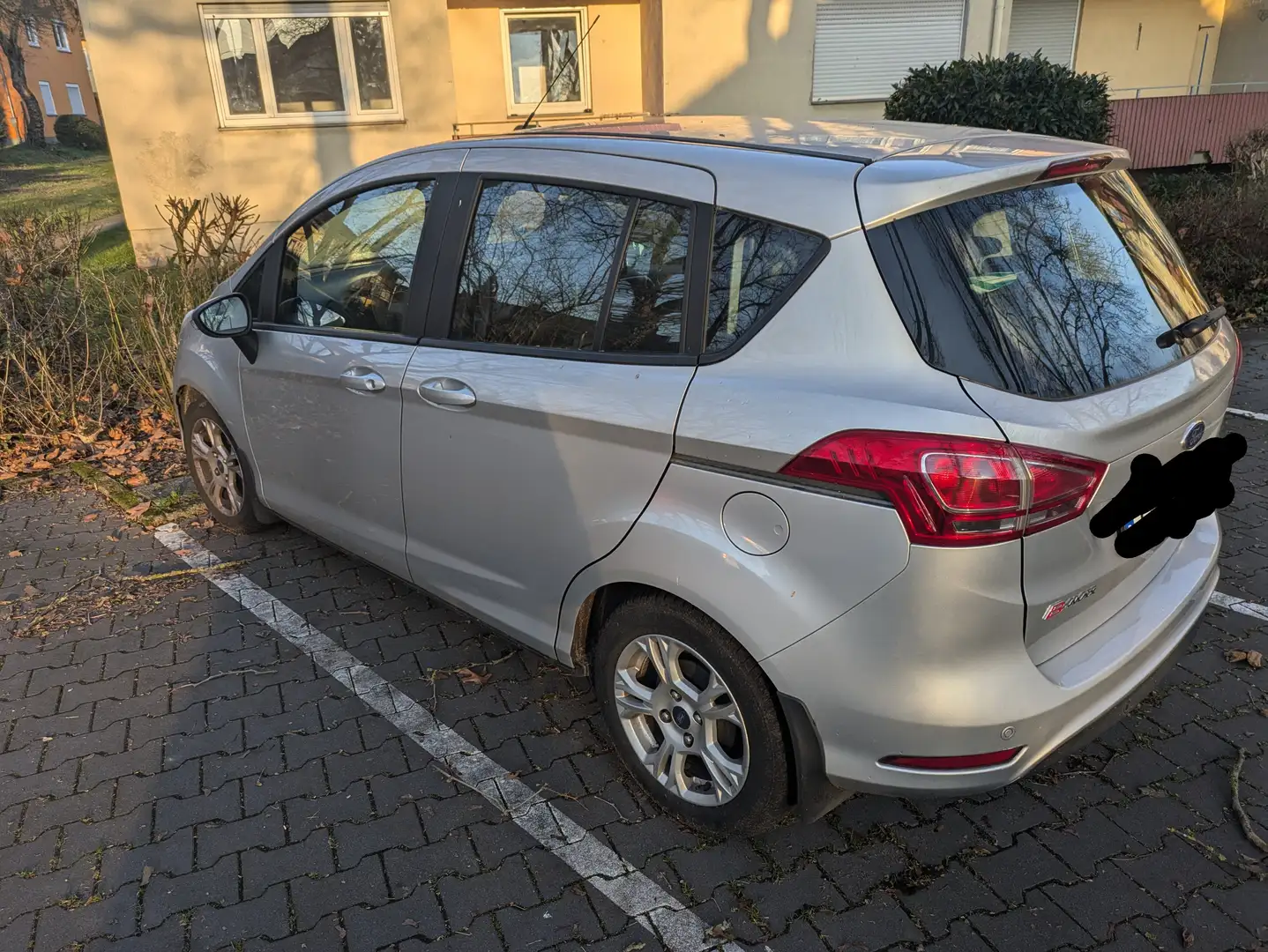 Ford B-Max B-MAX 1.0 EcoBoost SYNC Edition Silber - 2