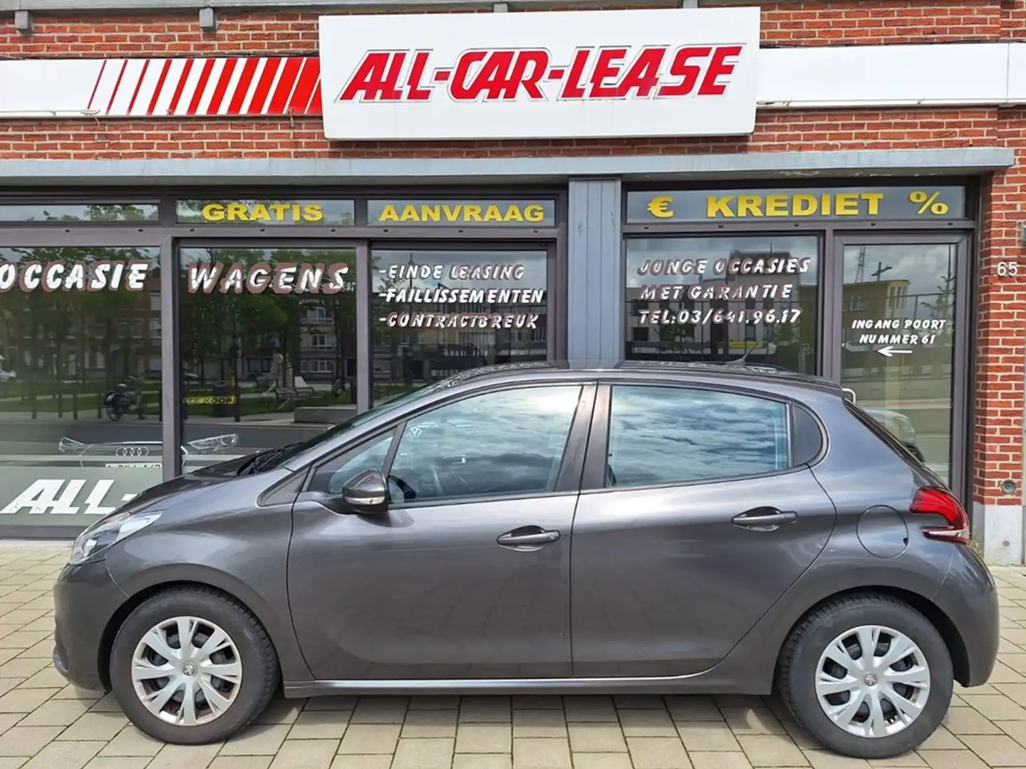 Peugeot 208 Active 1.5 / HDI /Pack City / GPS / Aiirco Gris - 1