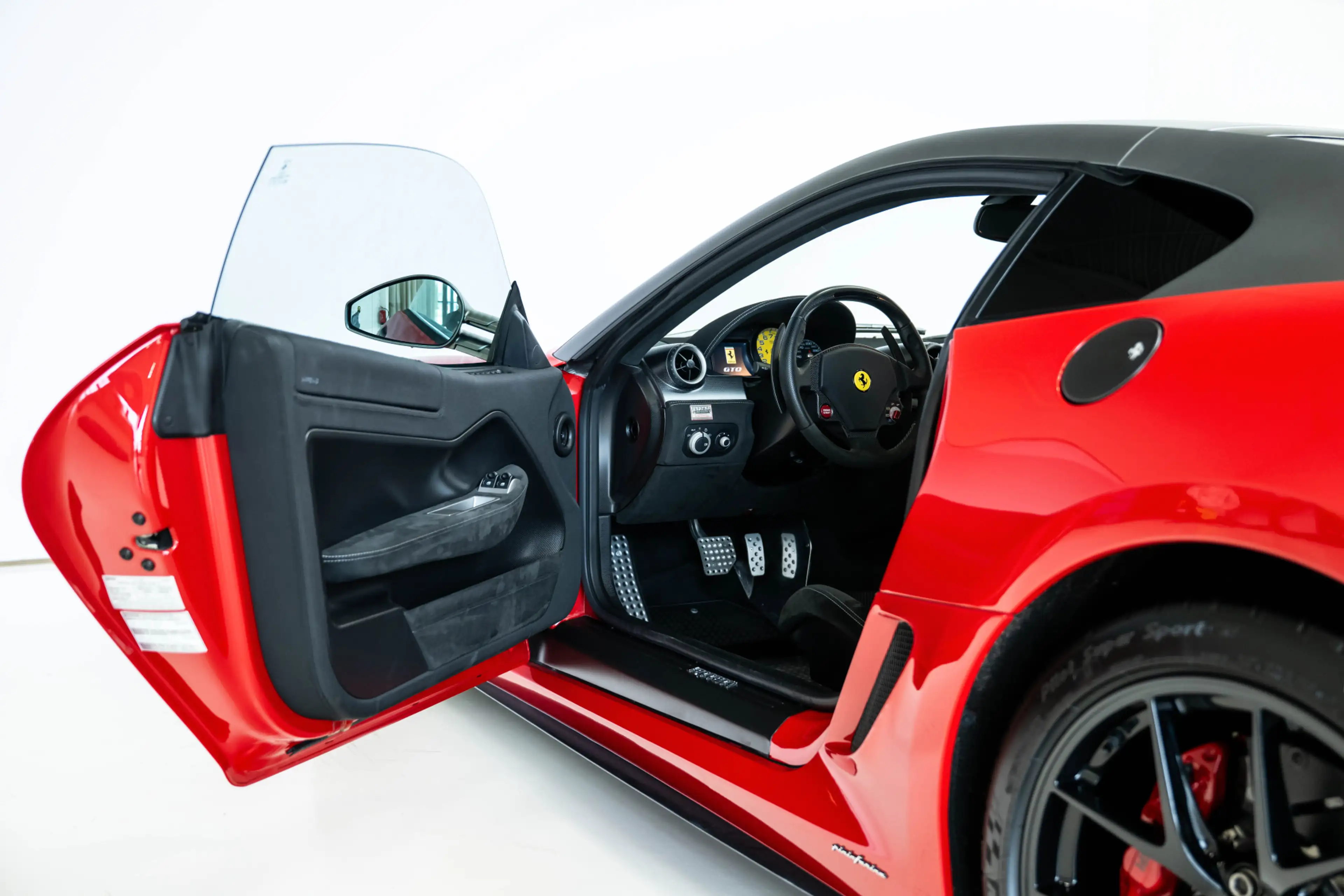 Ferrari 599 6.0 GTO Original paint, Ferrari Classiche, German — photo 13