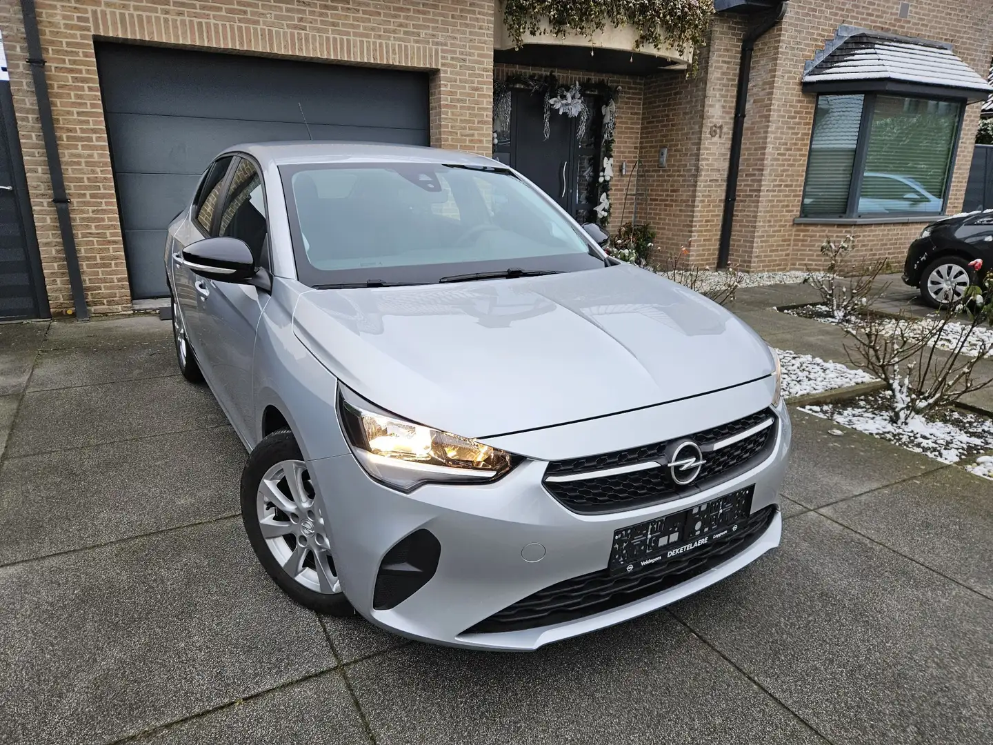 Opel Corsa 1.2i Edition /CRUISE / CARPLAY / ** SUPER DEAL ** - 2