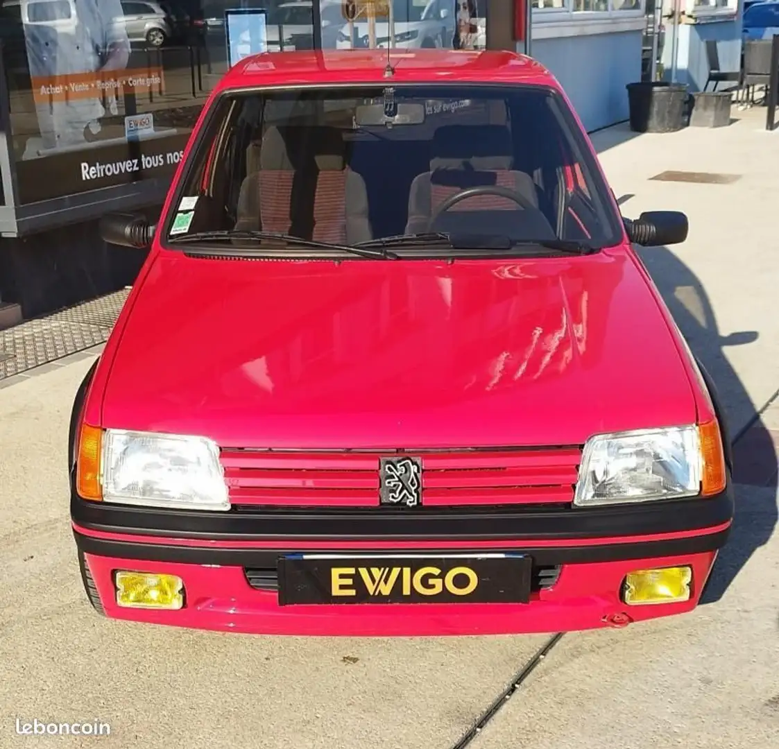 Peugeot 205 GTI 1.6 115CH Rouge - 2