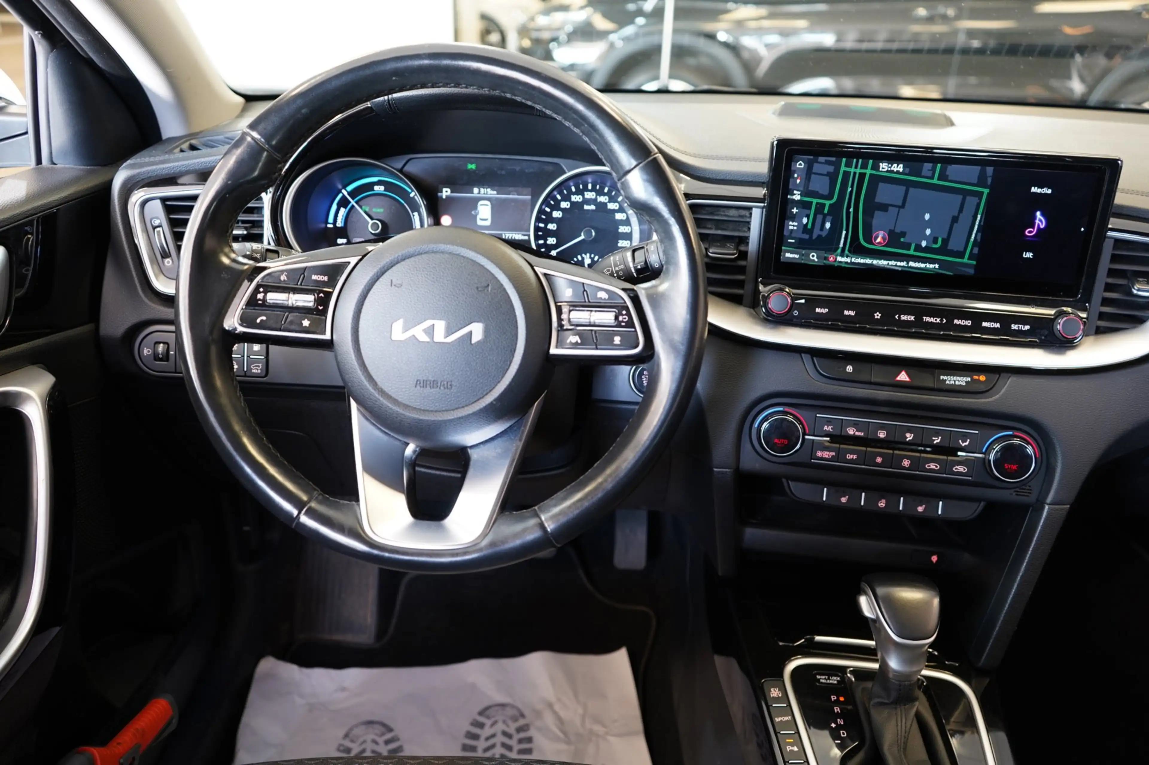 Kia Ceed SW / cee'd SW Sportswagon 1.6 GDI PHEV DynamicPlusLine|GARANTIE| — photo 11