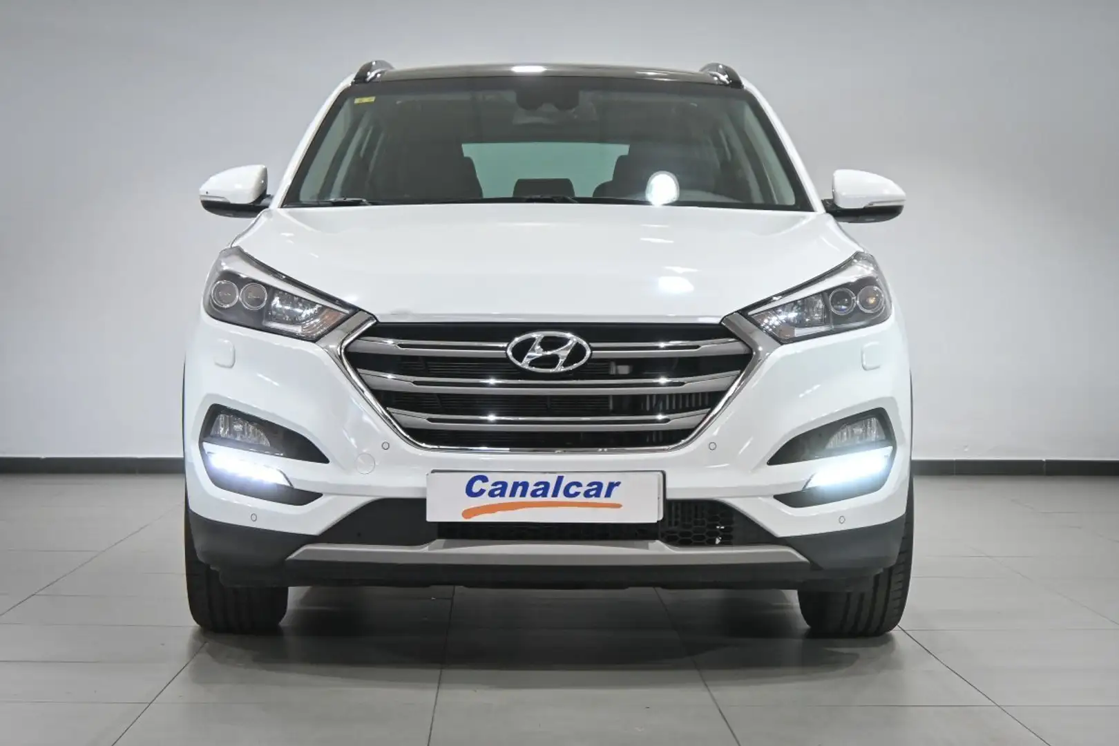 Hyundai TUCSON 1.7CRDI BD Tecno Sky Safe DT 4x2 141 Blanco - 2