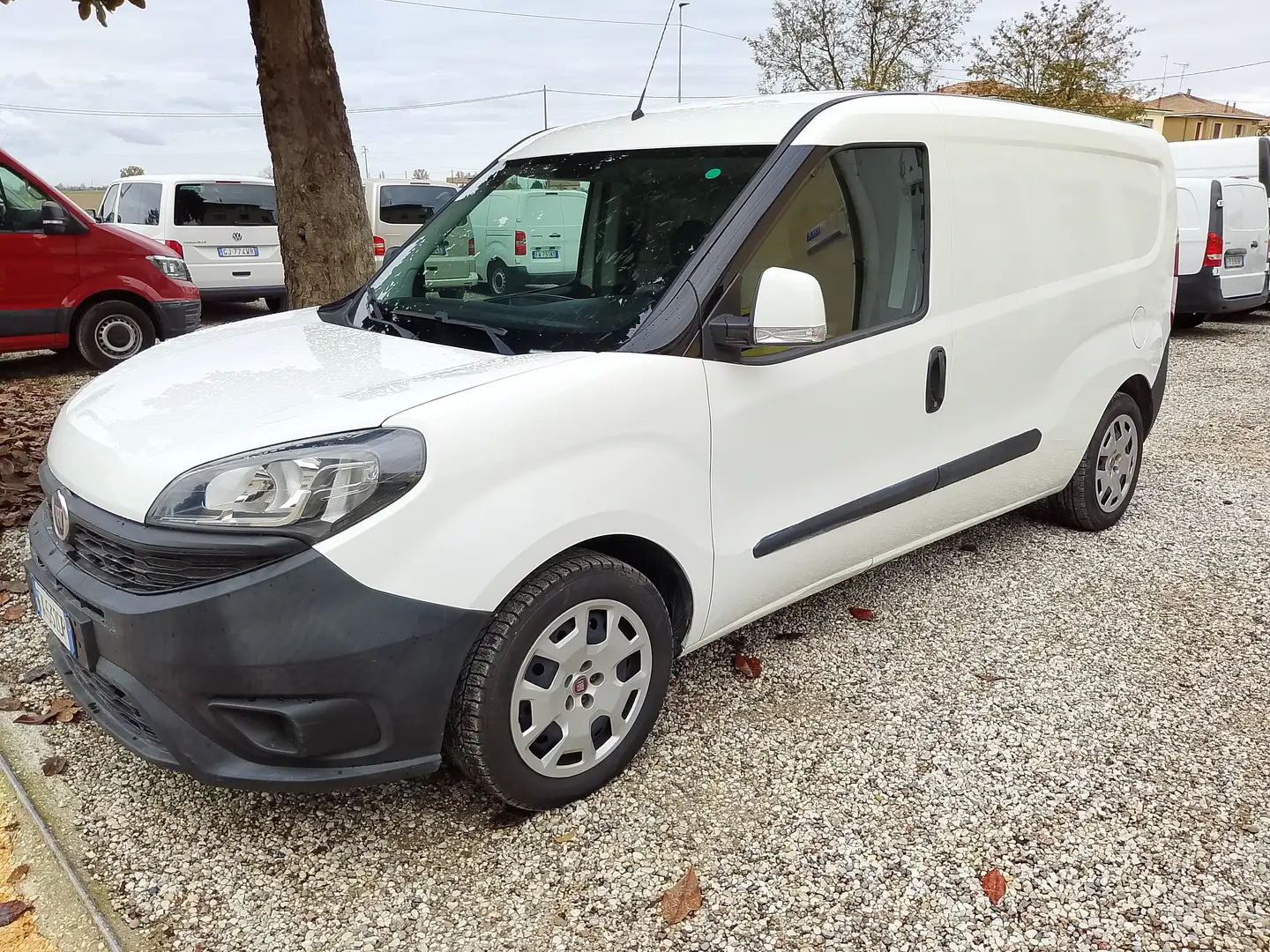 Fiat Doblo 1.6 MJT 105CV PL-TN Cargo Maxi Lam.SX Blanc - 2