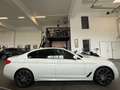 BMW 530 e xDrive Aut. M-Paket/19"Alu/Glasdach/Hud/ACC+ Weiß - thumbnail 4
