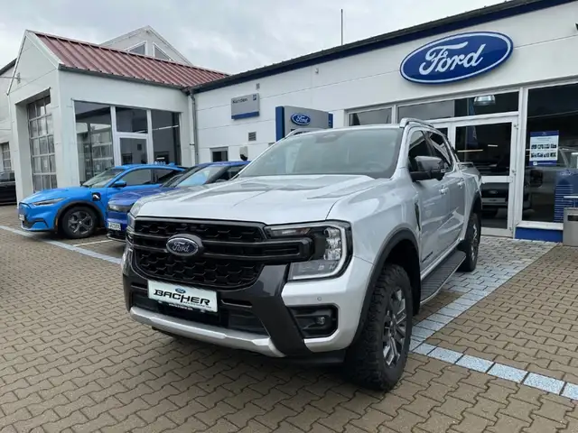 Ford Ranger 2.0 TDCi Wildtrak e-4WD Doppelkabine ALLRAD AHK 36