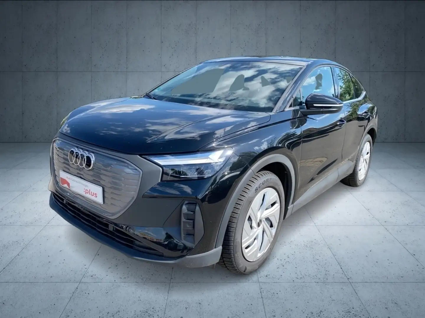 Audi Q4 e-tron Q4 Sportback e-tron 35 LED STH Navi virtual 19` Schwarz - 2