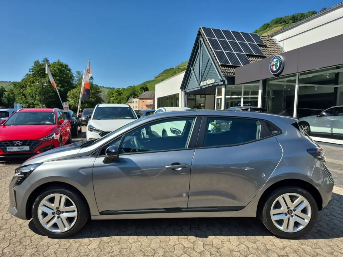 Renault Clio V 1.0 TCe Evolution CarPlay Voll-LED PDC SHZ Серый - 2